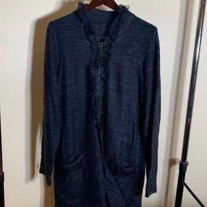 TAHARI XL wool blend long fringed sweater jacket/cardigan with zipper & pockets